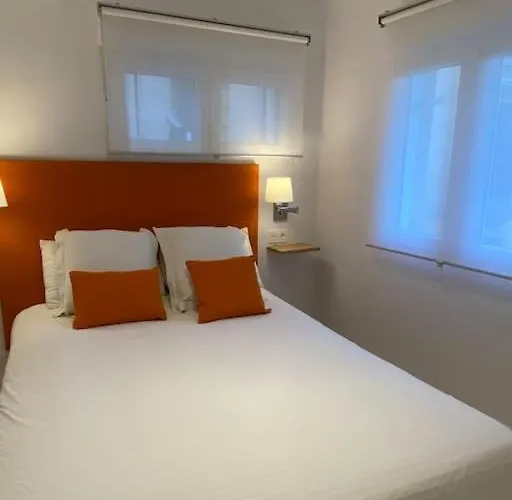 Nuevo! Al Lado De La Catedral * اوفيدو