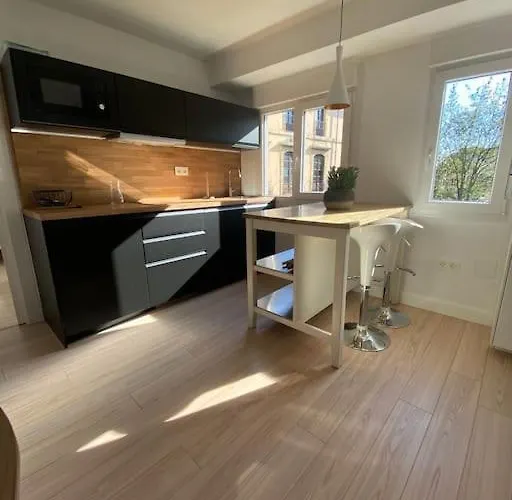 Nuevo! Al Lado De La Catedral Apartment